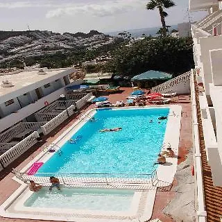 Ξενοδοχείο με διαμερίσματα Solana 2*