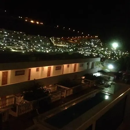 Ξενοδοχείο με διαμερίσματα Solana